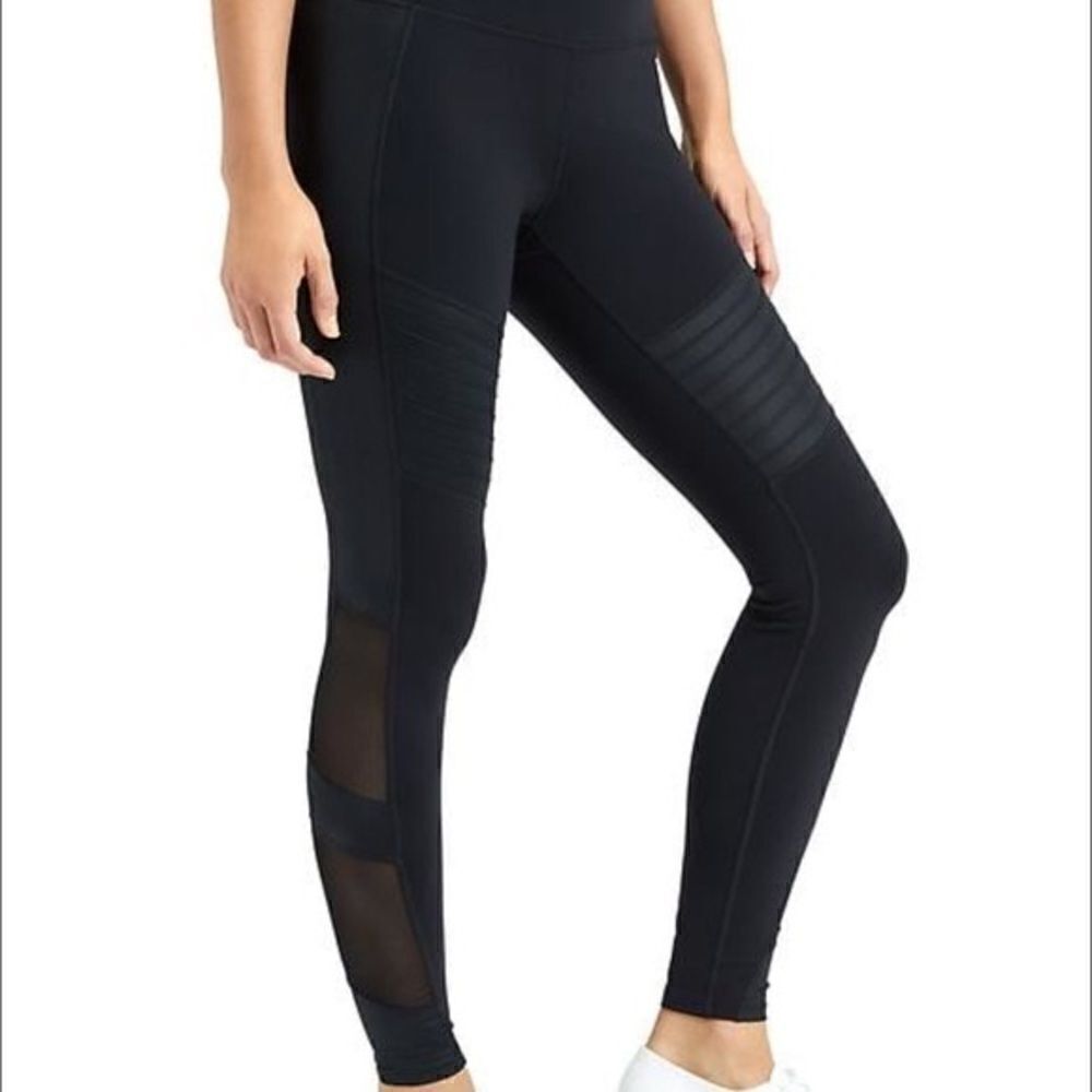 Athleta High Rise Powerful Gleam Tights